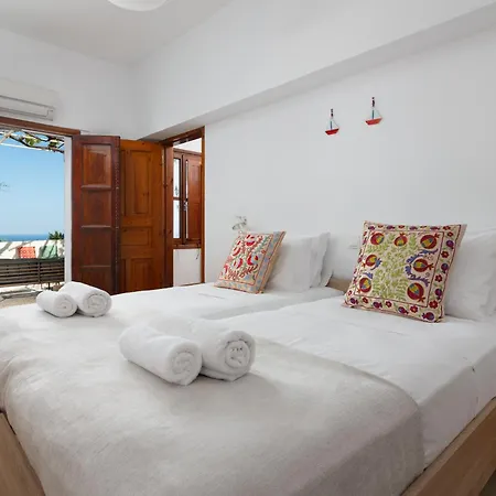 4 Bedroom With Sea View And Acropolis View *