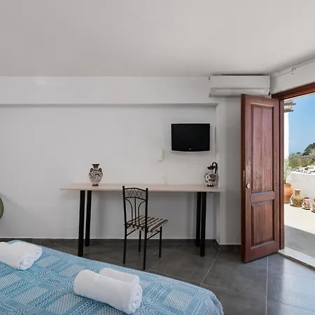 4 Bedroom With Sea View And Acropolis View