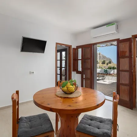 4 Bedroom With Sea View And Acropolis View * Lindos (Rhodes)